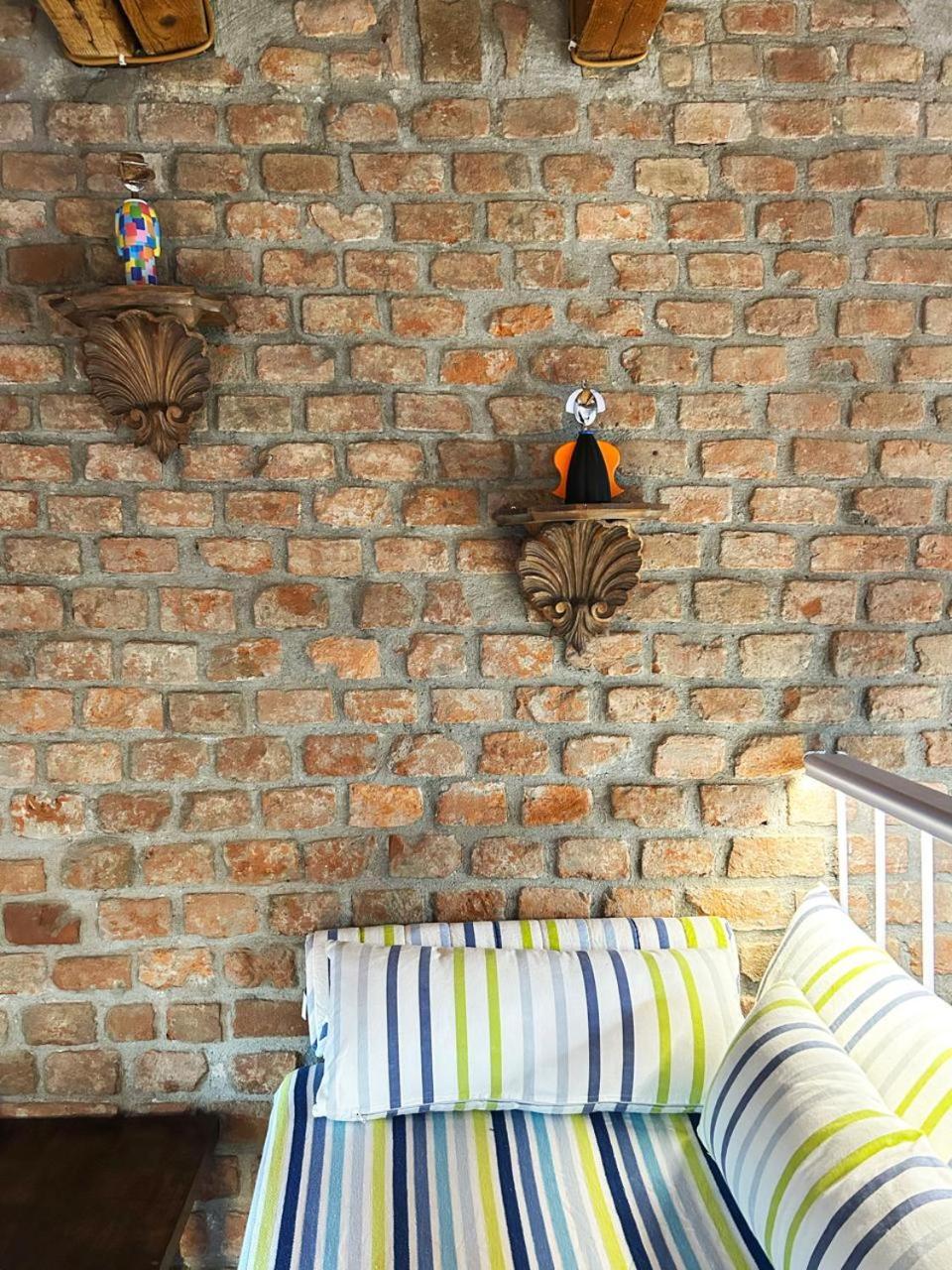 Pensión With Terrace And Loft With Garden In Naviglio Pavese